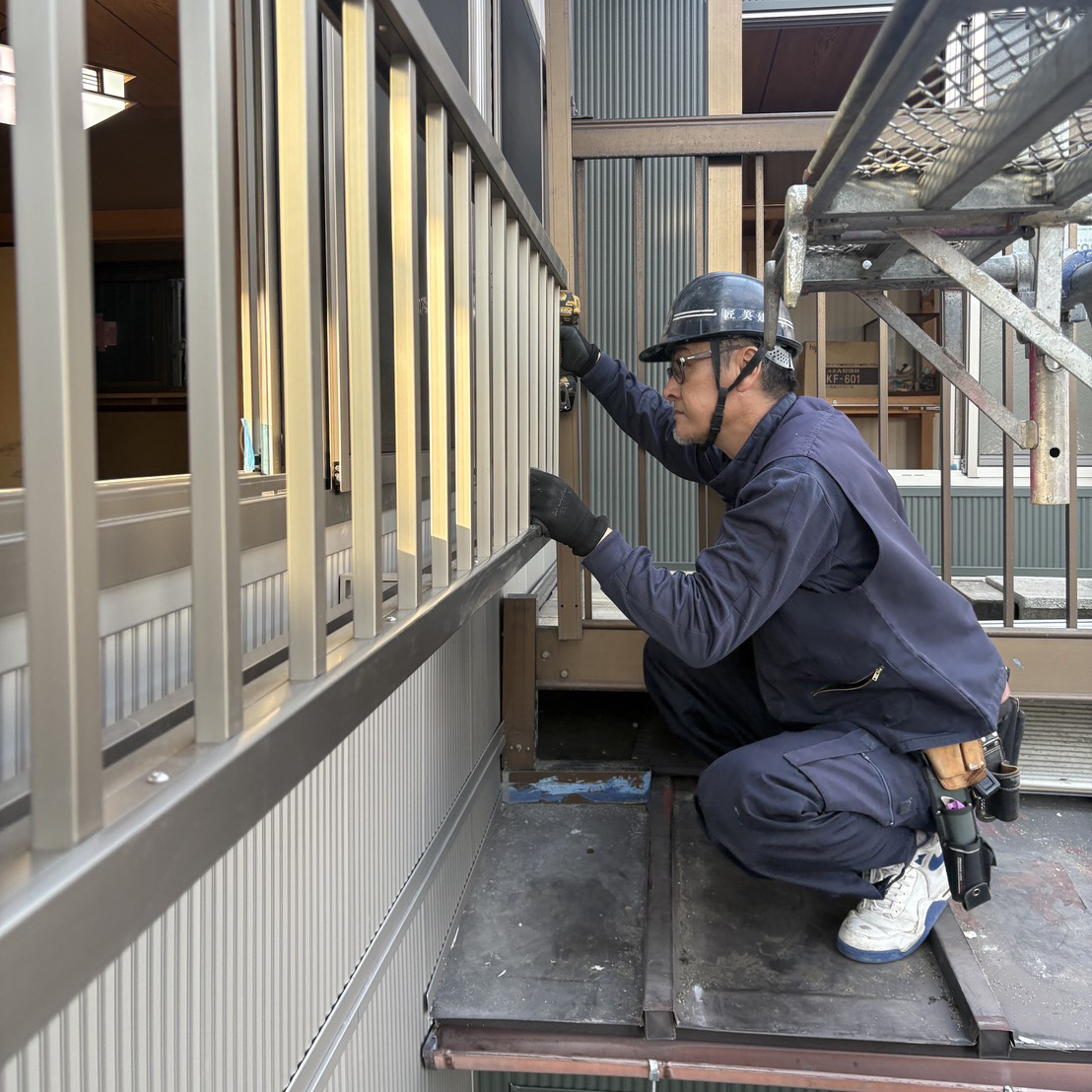 外壁工事の様子